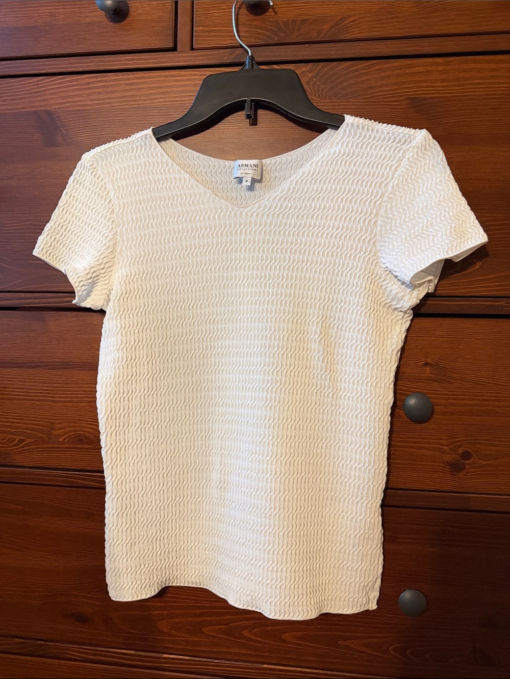 Armani Collezioni Wave Knit Blouse Textured Top | Made in Italy | Size 8 Ivory